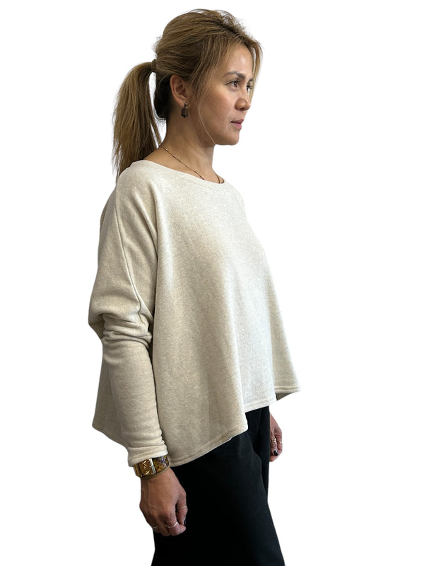 Basic Sweater Boxy cut Cream