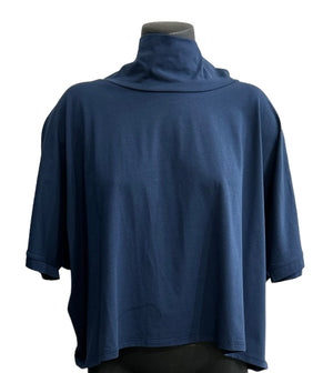 Ring neck shirt navy, wide cut, cotton, short sleeves.
