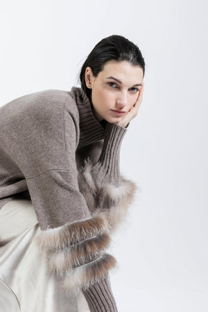 Genuine Fox Imola Turtleneck Boxy Sweater Taupe Wool & Cashmere - Selleria Veneta